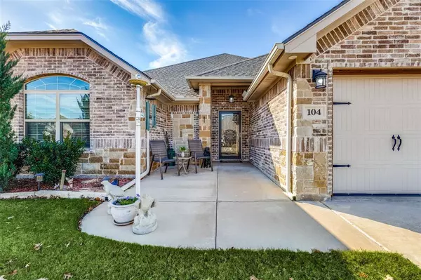 Granbury, TX 76049,104 Donna Circle