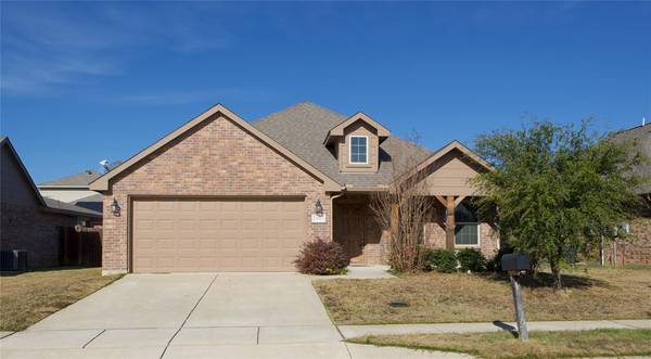 1803 Vallana, Gainesville, TX 76240