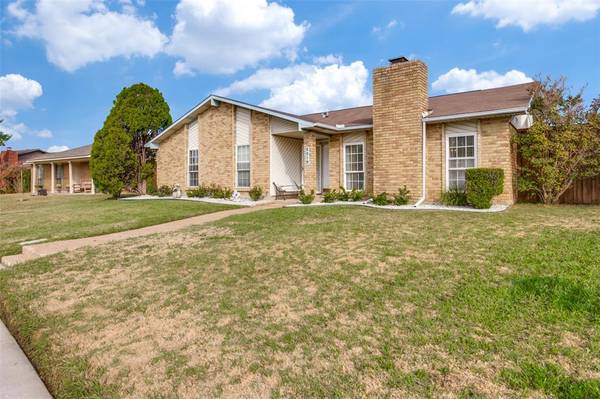 2219 Proctor Drive, Carrollton, TX 75007