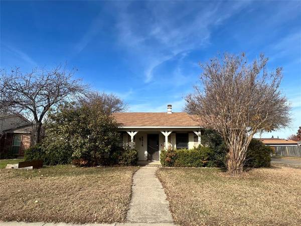 5016 Walker Drive, The Colony, TX 75056