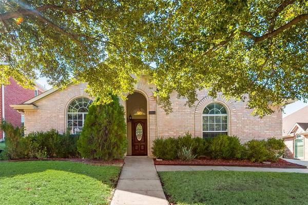 1211 Bold Forbes Drive, Grand Prairie, TX 75052