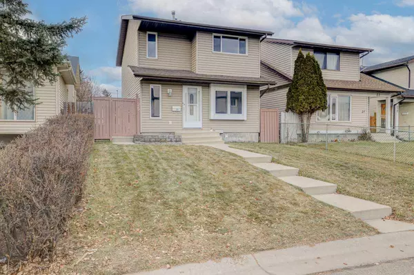 Calgary, AB T2A 6J2,25 Abergale Close NE