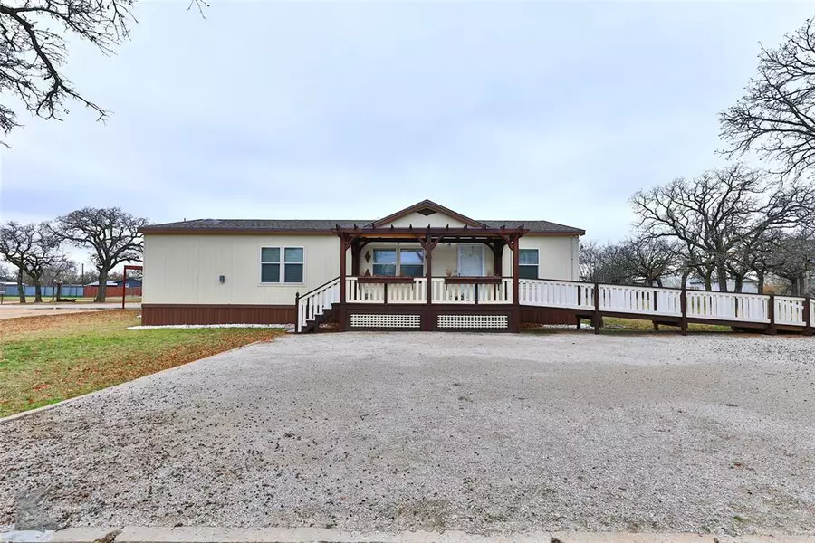 1606 Fir Avenue, Cisco, TX 76437