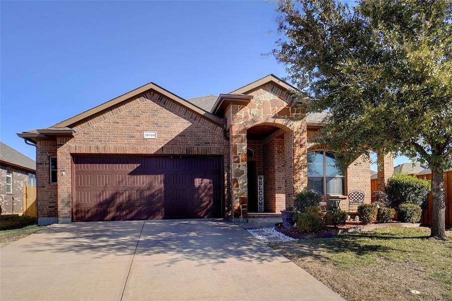 10108 Wildfowl Drive, Fort Worth, TX 76177