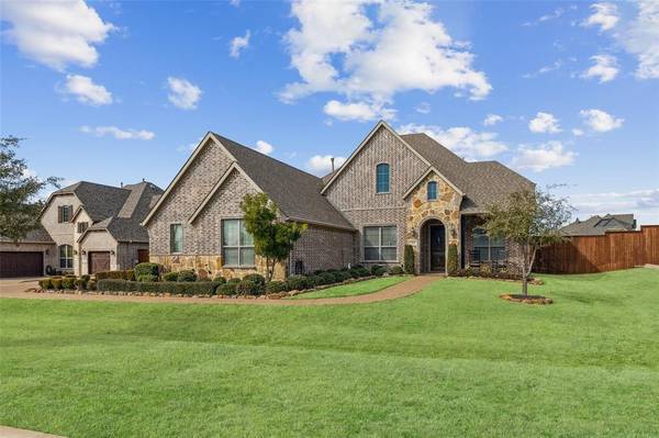 209 Thoroughbred Drive, Hickory Creek, TX 75065