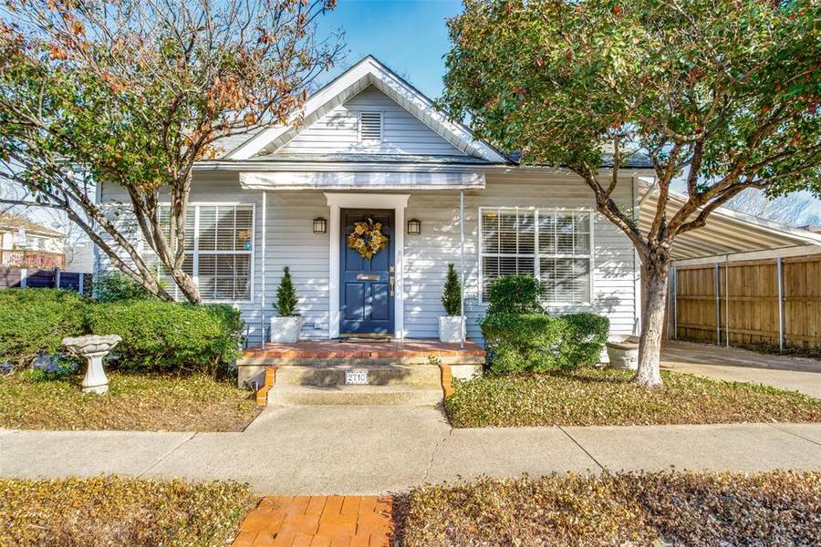 2710 Concho Street, Dallas, TX 75206