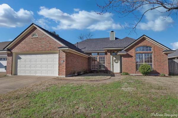 2103 Middle Creek Boulevard,  Bossier City,  LA 71111