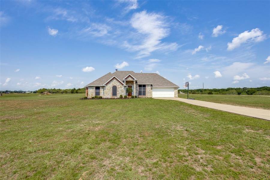 3870 County Road 2184, Greenville, TX 75402