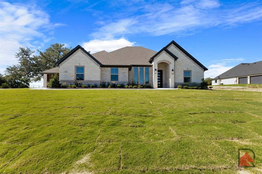 165 Helton Drive, Granbury, TX 76049