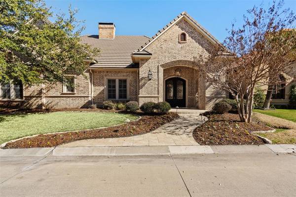 446 Wyndham Crest, Westworth Village, TX 76114