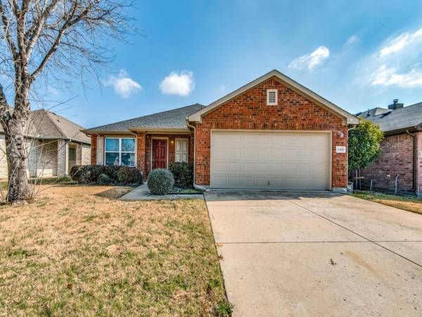 5428 Cameron Drive, Grand Prairie, TX 75052