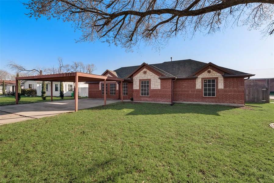 3306 Swan Street, Haltom City, TX 76117