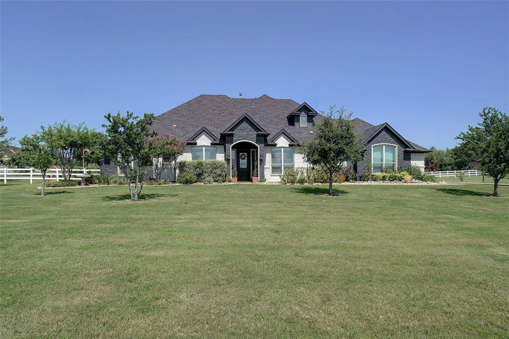 Burleson, TX 76028,8008 Vineyard Court