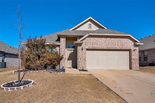 400 Evans Drive, Van Alstyne, TX 75495