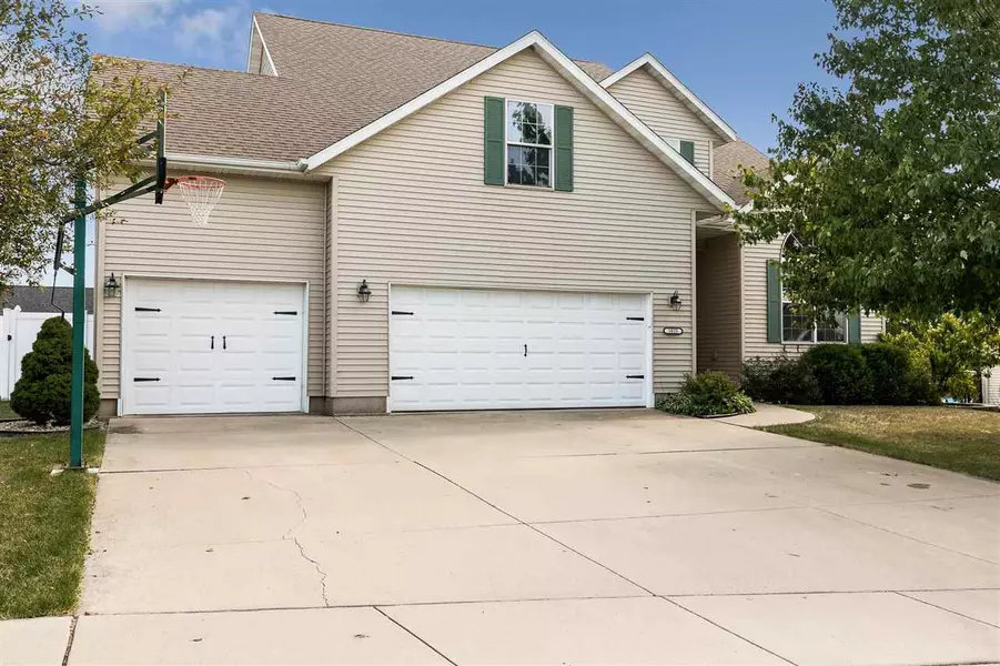 1025 Hampshire Dr., Marion, IA 52302