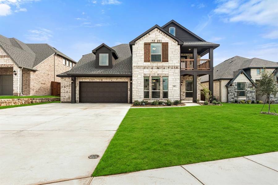 205 Clairmont Drive, Ponder, TX 76259