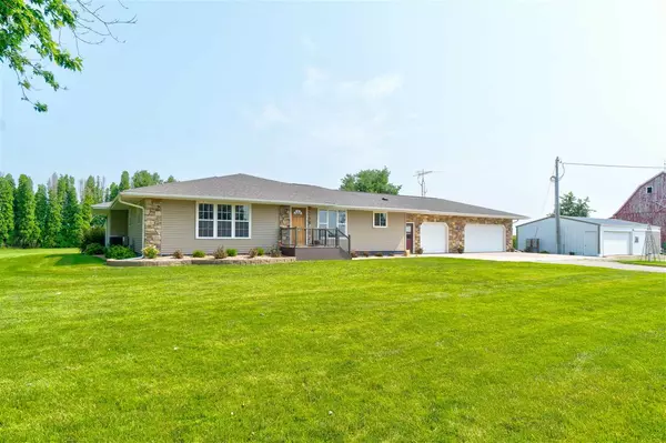 Ainsworth, IA 52201,3256 220th St