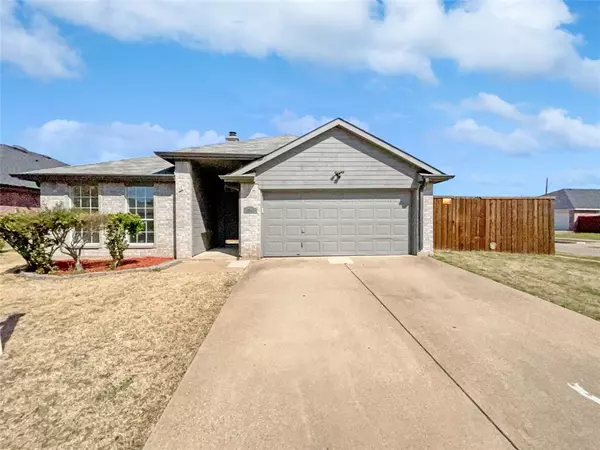 4842 Grovewood Drive, Garland, TX 75043