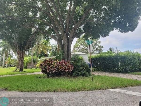 Wilton Manors, FL 33334,48 NE 28 CT