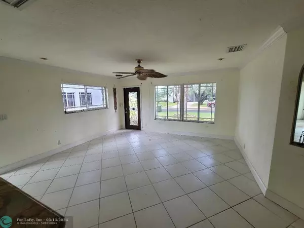 Wilton Manors, FL 33334,48 NE 28 CT