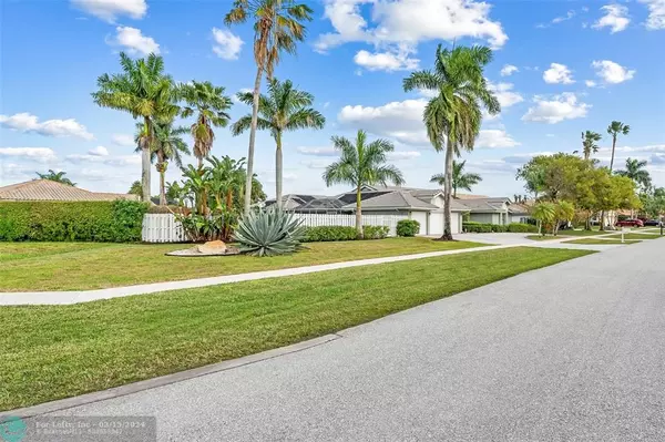 Boca Raton, FL 33498,11355 Island Lakes Lane