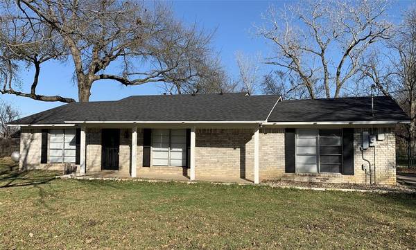 301 Dena Lane, Krugerville, TX 76227