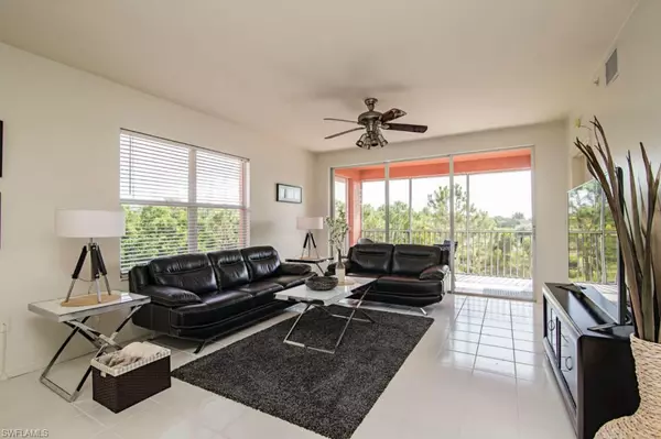 Naples, FL 34110,519 Roma CT 3-301