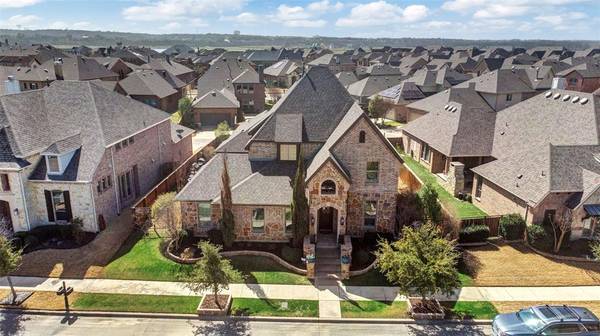 1112 Blue Lake Boulevard, Arlington, TX 76005