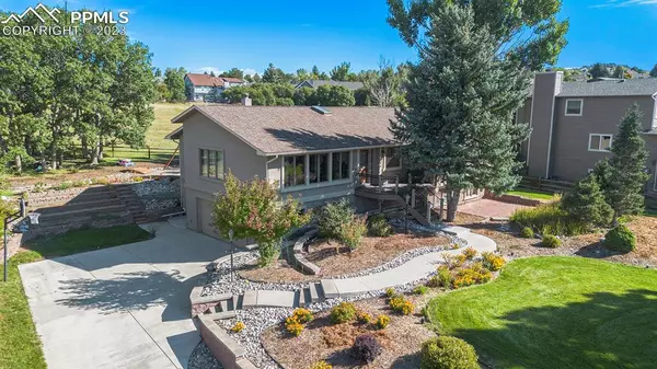 260 Pauma Valley DR, Colorado Springs, CO 80921