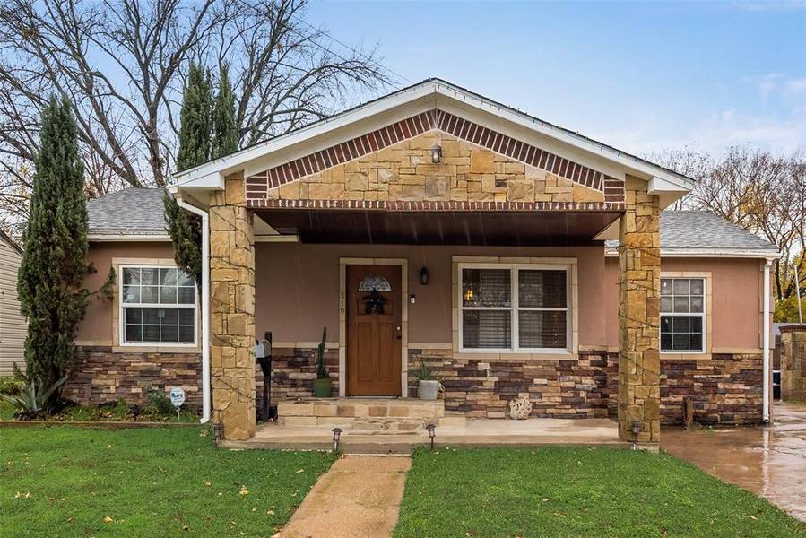 519 Brightwood Drive, Dallas, TX 75217