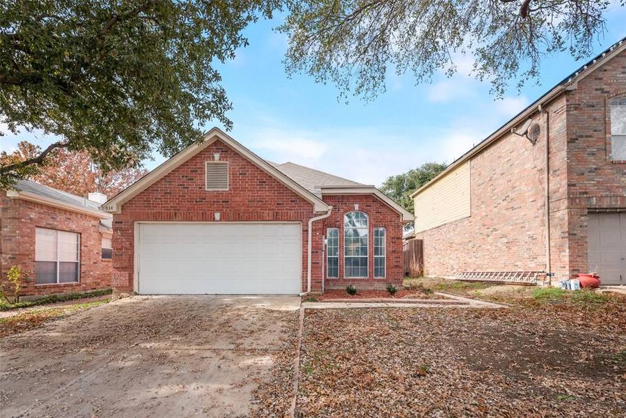 934 Azalia Drive, Lewisville, TX 75067