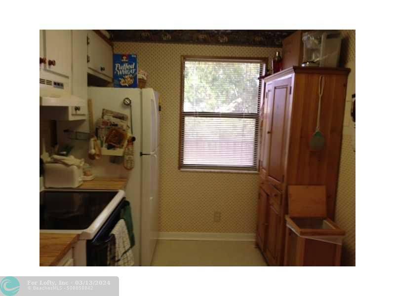 Sunrise, FL 33322,10434 Sunrise Lakes Blvd  #207