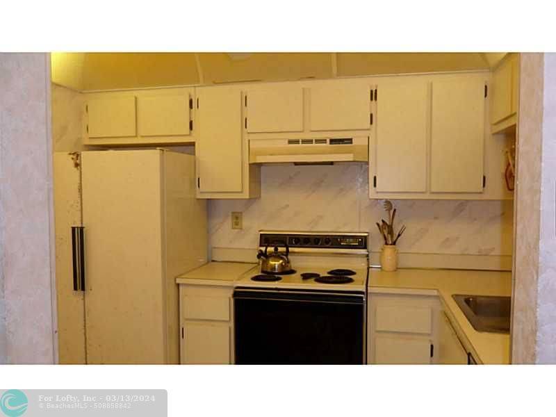 Sunrise, FL 33322,2635 NW 104th Ave  #206