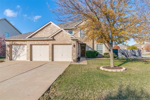 3000 Flowering Springs Drive, Forney, TX 75126