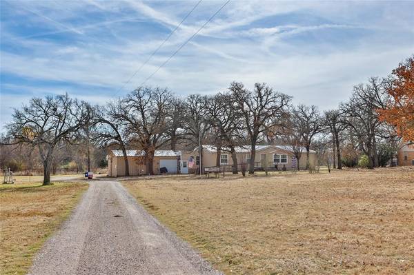 3192 County Road 140, Whitesboro, TX 76273