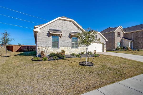 1601 Stanchion Way, Weatherford, TX 76087