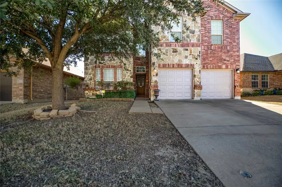 2224 Horseback Trail, Fort Worth, TX 76177