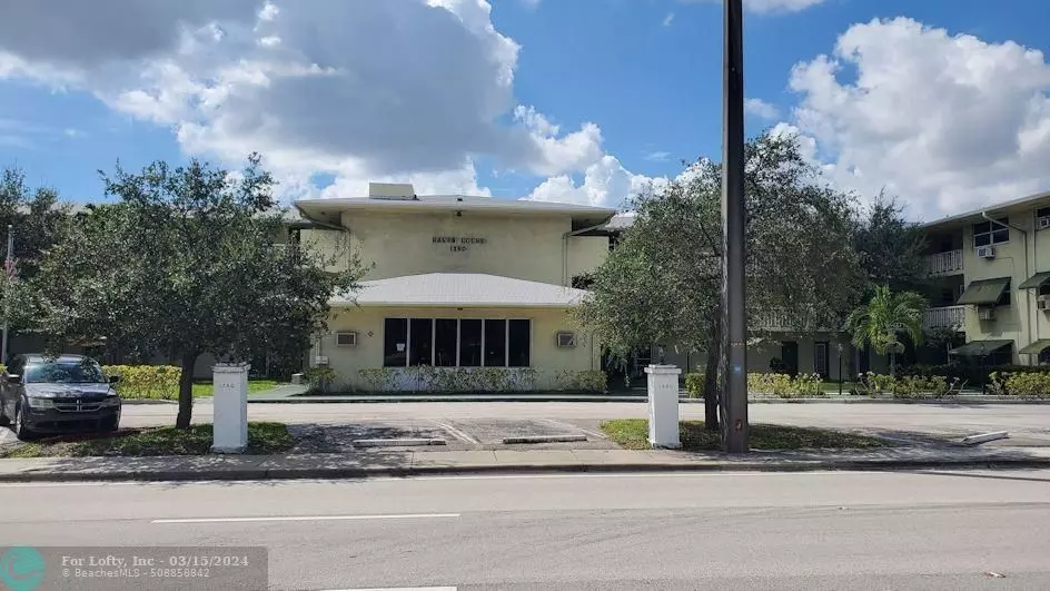 Pompano Beach, FL 33064,1350 E Sample Rd  #209