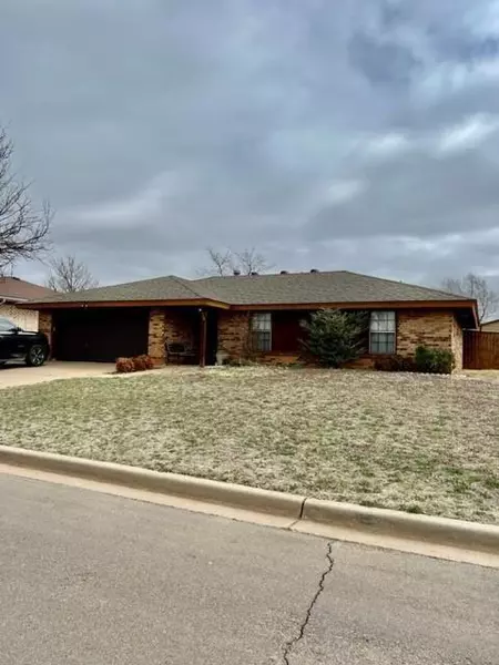 100 Elmwood, Weatherford, OK 73096