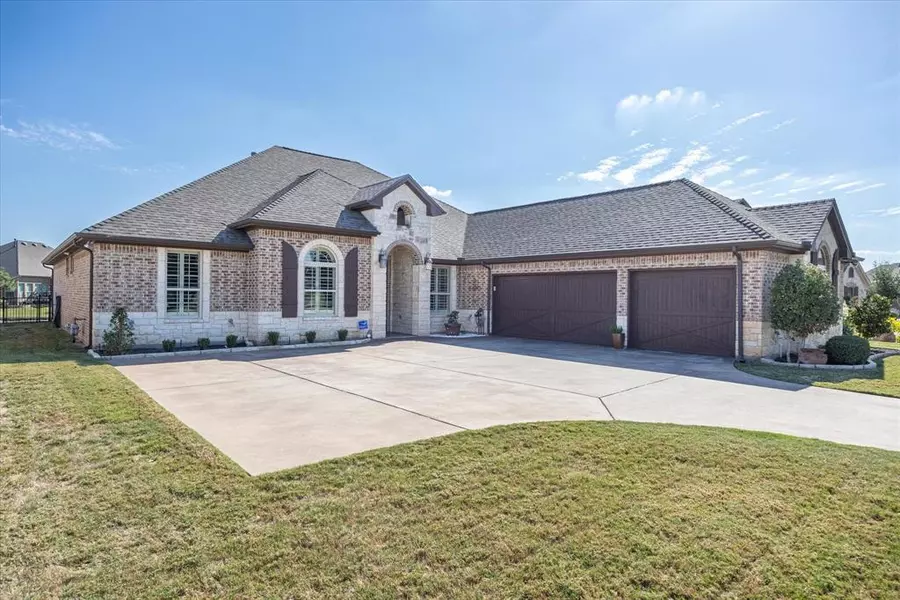 1206 Carmel Court, Granbury, TX 76048