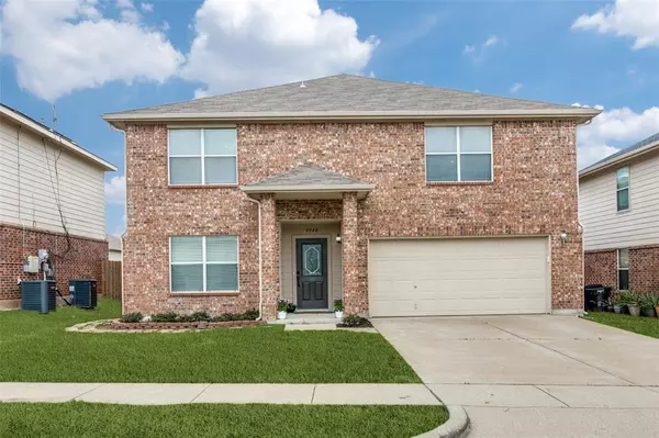 9948 Peregrine Trail, Fort Worth, TX 76108