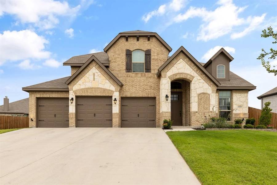 1623 Glade Meadows Drive, Burleson, TX 76058