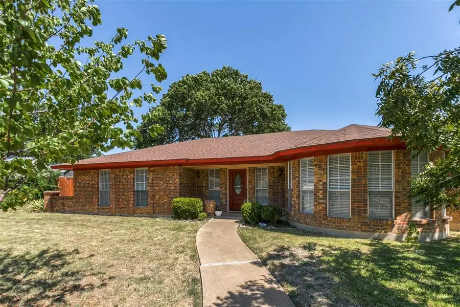 2100 Chippendale Drive, Mckinney, TX 75071