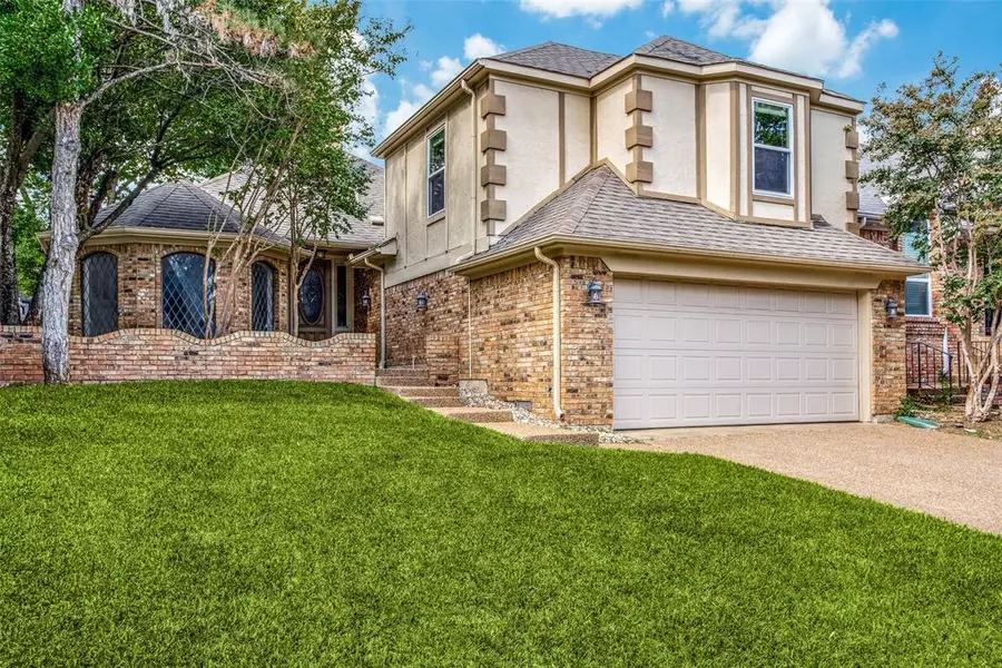 9127 Valley Chapel Lane, Dallas, TX 75220