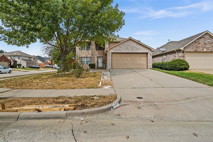 7626 Stanhope Lane, Arlington, TX 76001