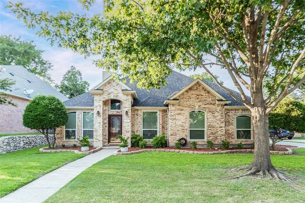 709 Parkhaven Drive, Mesquite, TX 75149