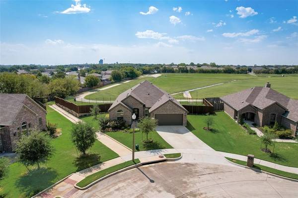 601 Meadowedge Lane, Denton, TX 76207