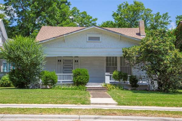 745 S Church Street, Paris, TX 75460