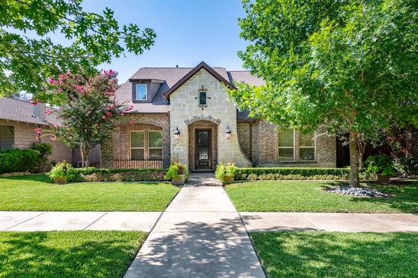 4633 Lafayette Avenue, Fort Worth, TX 76107