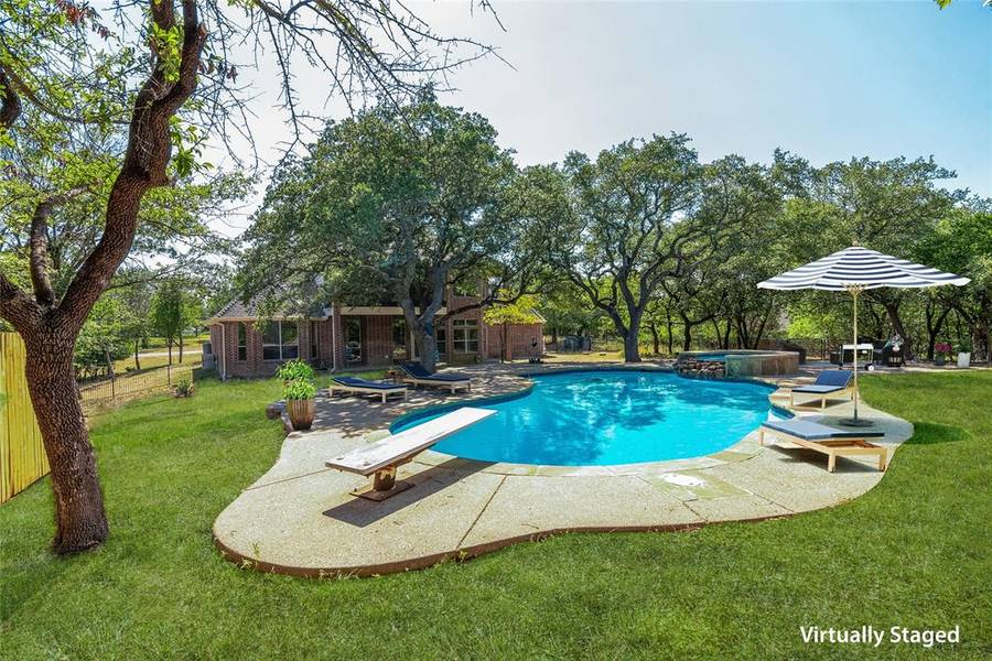 882 Boling Ranch Road, Azle, TX 76020